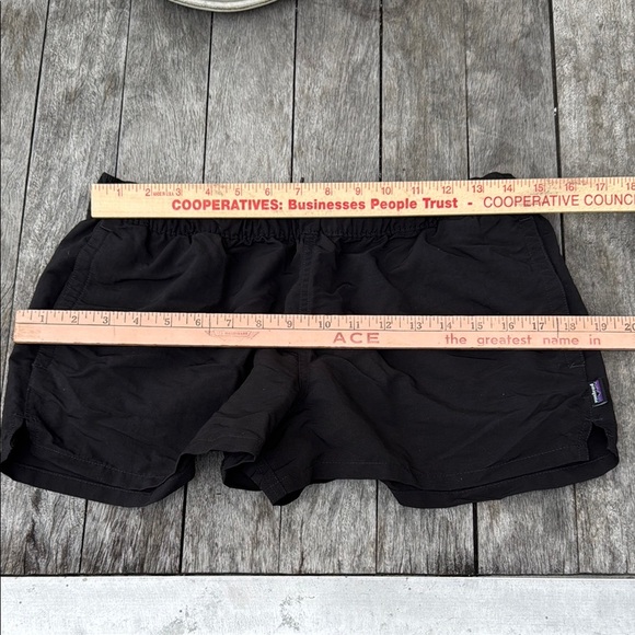 Patagonia Women's Athletic Black Shorts - Picture 10 of 13